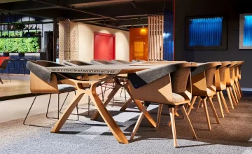 Whale table and chairs by Vepa